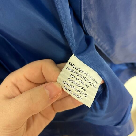 Red Sacks Fifth Avenue NWT Blue Faux Leather Jacket size small - Picture 6 of 9